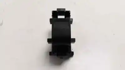 Peça sobressalente para automóvel em segunda mão botão / interruptor elevador vidro traseiro esquerdo por toyota yaris hybrid active referências oem iam 698300d230