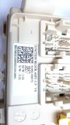 Second-hand car spare part fuse box unit for kia rio (yb) drive oem iam references 91950h8570  