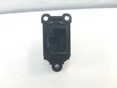 Second-hand car spare part hazard warning lights for kia cee´d x-tech oem iam references 93790a2100  