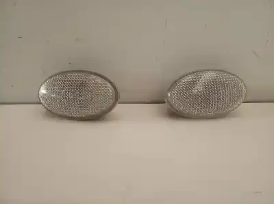 Peça sobressalente para automóvel em segunda mão farolim do lado esquerdo por smart coupe cdi referências oem iam 