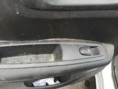 Second-hand car spare part rear left power window switch for renault kadjar zen oem iam references   