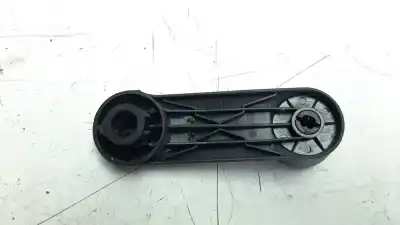 Автозапчастина б/у ручка вікна задня ліва для opel corsa d 1.2 cat (a 12 xer / ldc) посилання на oem iam 90247150  