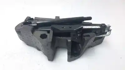 Pièce détachée automobile d'occasion cric hydraulique pour renault megane iii berlina 5 p 1.5 dci diesel fap références oem iam 995500002r  