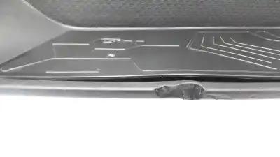 Peça sobressalente para automóvel em segunda mão moldagem por bmw c 400 350 cm3 referências oem iam 46638558575  