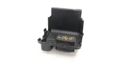 Peça sobressalente para automóvel em segunda mão moldagem por bmw c 400 350 cm3 referências oem iam 61219480140  