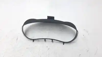 Peça sobressalente para automóvel em segunda mão moldagem por renault clio iii 1.5 dci diesel cat referências oem iam 8200475240  