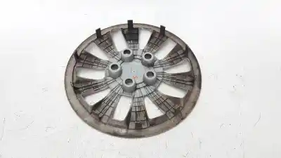 Pièce détachée automobile d'occasion capuchons de moyeux pour hyundai i30 (gd) 1.4 références oem iam 52960a6100  