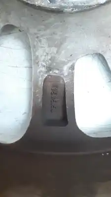 İkinci el araba yedek parçası yorulmak için mahindra kuv 100 2wd nxt 83 cv / 61 kw oem iam referansları 0404aaa  15pulgadas
