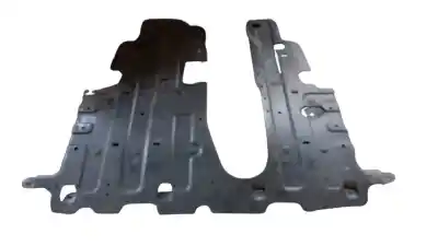 Автозапчасти б/у защитная крышка за mahindra kuv 100 2wd nxt 83 cv / 61 kw ссылки oem iam da009emn  