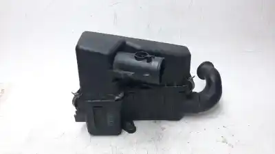 Pièce détachée automobile d'occasion Filtre à Air pour TOYOTA RAV 4 (A2) 1.8 16V CAT Références OEM IAM 1001405520  