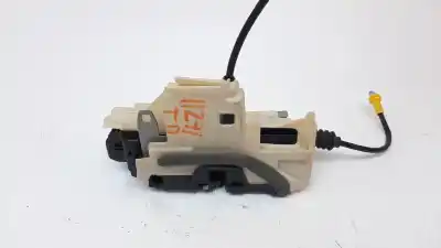 Recambio de automóvil de segunda mano de CERRADURA PUERTA TRASERA DERECHA para VOLVO XC 40  referencias OEM IAM 32133740  