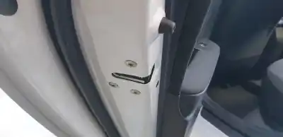 Second-hand car spare part rear left door lock for kia ceed 1.0 tgdi cat oem iam references 81410j7000  