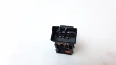 Автозапчасти б/у управление задними левыми стеклами за mahindra kuv 100 2wd nxt 83 cv / 61 kw ссылки oem iam 0111jaz00121n  