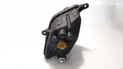 Автозапчасти б/у левая противотуманная фара за mahindra kuv 100 2wd nxt 83 cv / 61 kw ссылки oem iam   