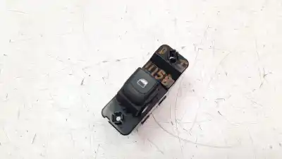 Pièce détachée automobile d'occasion commande de lève vitre avant droit pour kia rio (yb) 1.2 cat références oem iam 93575h8000wk