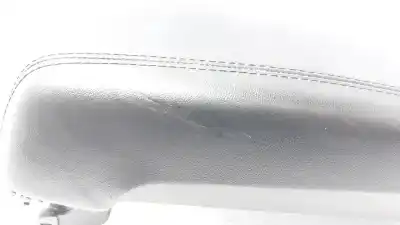 Автозапчасти б/у центральный подлокотник за ssangyong tivoli 1.6 xdi 160 ссылки oem iam 7792035000lbh  