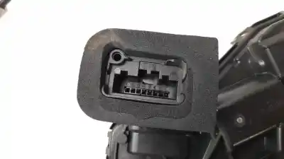 Pezzo di ricambio per auto di seconda mano serratura porta anteriore sinistra per audi q3 (f3b) 1.5 16v tsi act 150 cv / 110 kw riferimenti oem iam 5tb837015a  