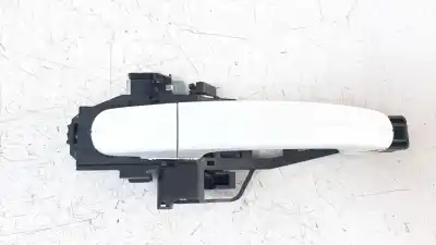 Pezzo di ricambio per auto di seconda mano maniglia esterna anteriore destra per ford focus lim. (cb8) 1.6 tdci cat riferimenti oem iam bm51a224a36cj