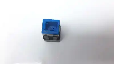 Second-hand car spare part switch for citroen c3 picasso 1.2 12v e-thp oem iam references 9812754477  