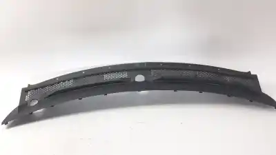 Автозапчасти б/у торпедо за MAHINDRA KUV 100 2WD NXT 83 CV / 61 KW ссылки OEM IAM 018BAZ00190N  