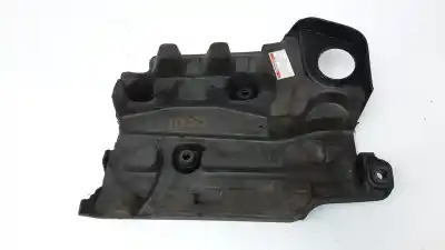 Pezzo di ricambio per auto di seconda mano coperchio motore per mahindra kuv 100 2wd nxt 83 cv / 61 kw riferimenti oem iam 0316aaz00020n  