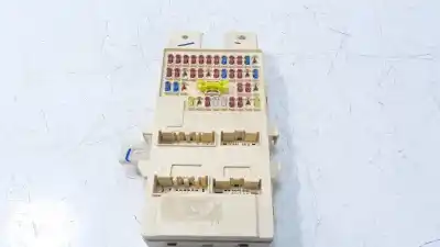 Second-hand car spare part FUSE BOX UNIT for SSANGYONG TIVOLI  OEM IAM references 8215035043  