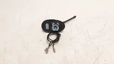 Second-hand car spare part antenna for citroen c4 picasso ii 1.2 thp 130 oem iam references 6587g4  9674768980 Second-hand car spare part antenna for citroen c4 picasso ii 1.2 thp 130 oem iam references 6587g4  9674768980
