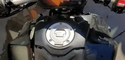 Автозапчастина б/у молдинг для yamaha mt-07 689 cm3 посилання на oem iam bat2464e00  