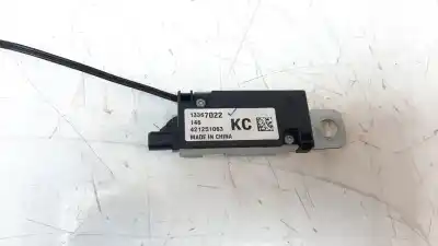 Tweedehands auto-onderdeel antenne voor opel astra j gtc 1.6 cdti dpf 136 cv / 100 kw oem iam-referenties 13367022