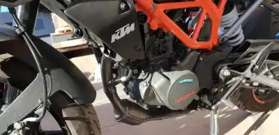 Pièce détachée automobile d'occasion moteur complet pour ktm 125 duke 125 cm3 références oem iam 935  