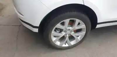 Second-hand car spare part rear right knuckle for land rover range rover evoque evoque oem iam references lr137504