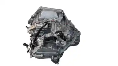 Second-hand car spare part gearbox for mazda 3 lim. () 2.2 turbodiesel cat 150 cv / 110 kw oem iam references umw7 fwf303000a 5tr0904023