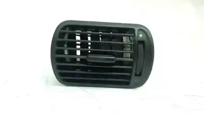 Автозапчастина б/у аераційна решіта для SEAT TOLEDO II (1M2) 1.9 TDI Посилання на OEM IAM 8L0820901  