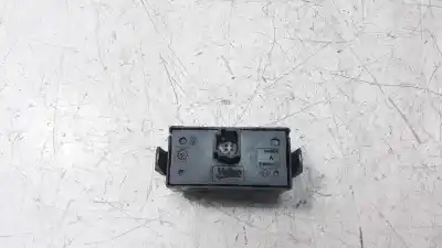 Second-hand car spare part hazard warning lights for renault kangoo express 1.5 dci oem iam references 252105246r  