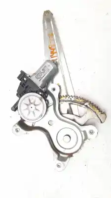 Second-hand car spare part  for TOYOTA HILUX (KUN)  OEM IAM references 698400K041  