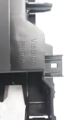 Автозапчастина б/у бардачок для smart forfour el посилання на oem iam a4536800304  