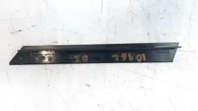Pezzo di ricambio per auto di seconda mano modanatura per renault captur ii 1.0 tce riferimenti oem iam 808719652r  
