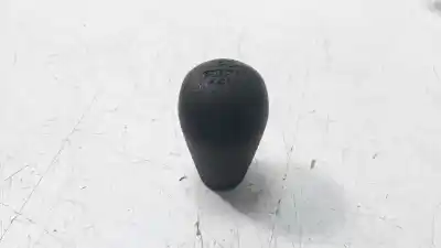 Second-hand car spare part GEAR LEVER KNOB for NISSAN TERRANO/TERRANO.II (R20)  OEM IAM references 3321827300  