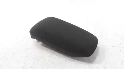 Second-hand car spare part center armrest for toyota auris (_e15_) 1.4 d-4d (nde150_) oem iam references 5890502880c2