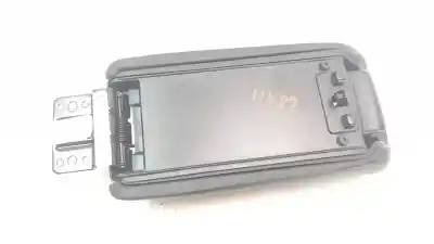 Автозапчастина б/у центральний подлокник для jeep compass ii 2.0 m-jet cat посилання на oem iam 2031563xw1  