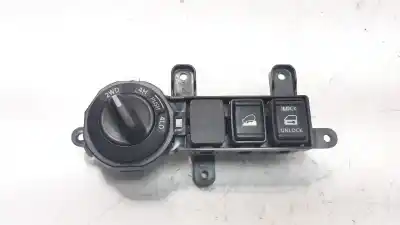 Pezzo di ricambio per auto di seconda mano Comando Multifunzione per NISSAN NAVARA PICK-UP (D40M) 2.5 dCi Diesel CAT Riferimenti OEM IAM 682UU4KJ0A  
