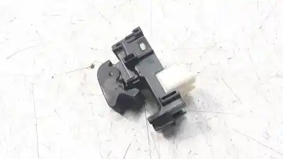 Peça sobressalente para automóvel em segunda mão botão / interruptor elevador vidro dianteiro direito por toyota auris (_e15_) 1.4 d-4d (nde150_) referências oem iam 848100d030  8292p51