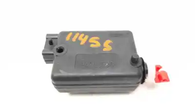 Second-hand car spare part outer fuel cap for dacia sandero 0.9 tce cat oem iam references 7700712901