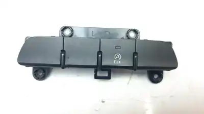 Pièce détachée automobile d'occasion Bouton Interrupteur pour KIA RIO (YB) 1.2 CAT Références OEM IAM 93300H8040  