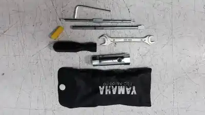 Pièce détachée automobile d'occasion outils pour voitures pour yamaha mt-125 * références oem iam b5gf810000  