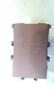 Peça sobressalente para automóvel em segunda mão módulo eletrônico por toyota corolla (e21) sedan 1.8 16v hybrid referências oem iam 8911102030