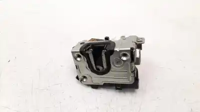 Second-hand car spare part front right door lock for dacia duster 1.5 dci diesel fap cat oem iam references 8200735224  