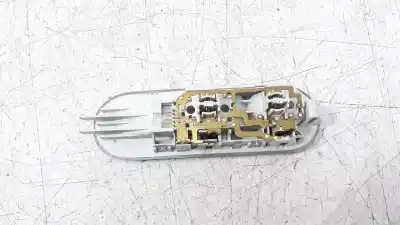 Peça sobressalente para automóvel em segunda mão luz interior por dacia duster 1.5 dci diesel fap cat referências oem iam 8200073231  