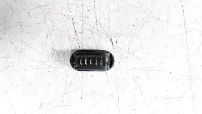 Second-hand car spare part right front power window switch for dacia duster 1.5 dci diesel fap cat oem iam references 8200602227  