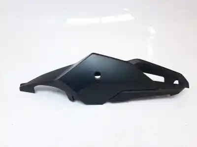 Pièce détachée automobile d'occasion enjoliveur pour honda cb hornet cb 600 f hornet (pc34) références oem iam 77241mkyd500